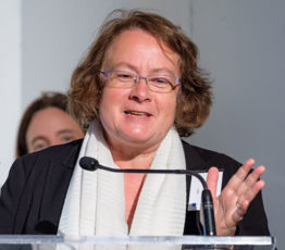 Isabelle CLÉMENT-NISSOU